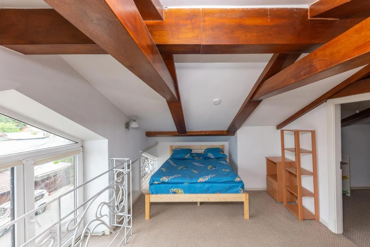 Wanderlust Boutique Hostel Almatı