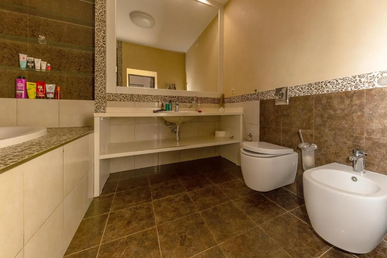 Wanderlust Boutique Hostel Almatı