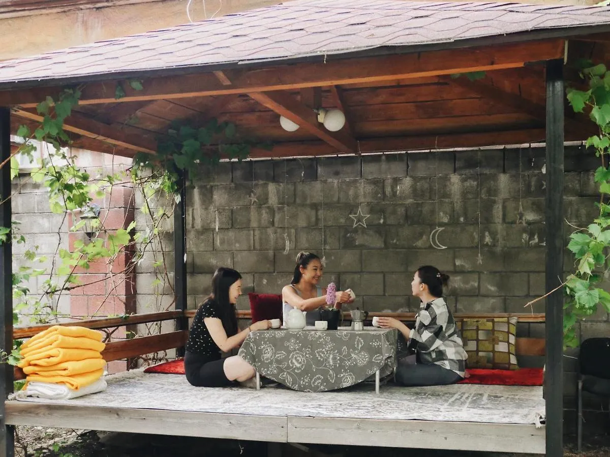 Wanderlust Boutique Hostel Almatı